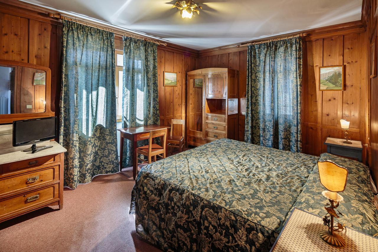 Dependance Hotel Corona Cortina dʼAmpezzo Dış mekan fotoğraf