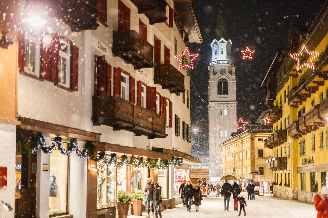 Dependance Hotel Corona Cortina dʼAmpezzo Dış mekan fotoğraf